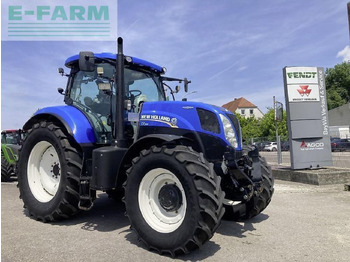 Trattore NEW HOLLAND T7.210