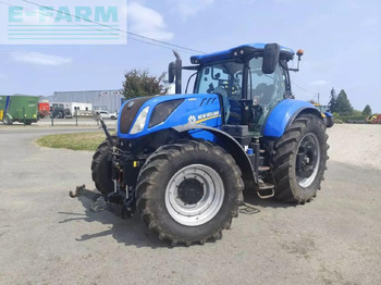 Trattore NEW HOLLAND T7.230