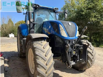 Trattore NEW HOLLAND T7.230