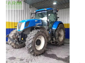 Trattore NEW HOLLAND T7.250