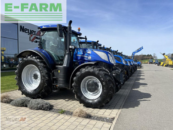 Trattore NEW HOLLAND T7