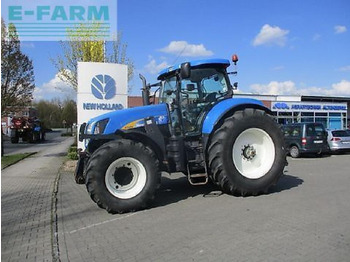 Trattore NEW HOLLAND T7050