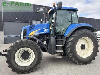 Trattore NEW HOLLAND T8000