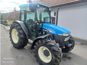 Trattore NEW HOLLAND