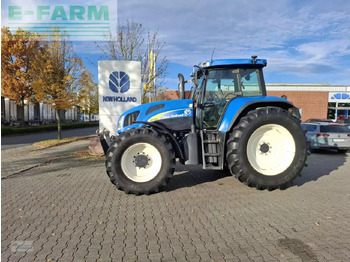 Trattore NEW HOLLAND TVT