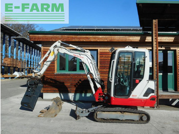 Miniescavatore TAKEUCHI