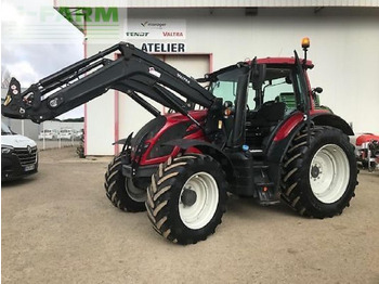 Trattore VALTRA N154