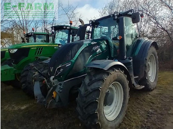 Trattore VALTRA T174