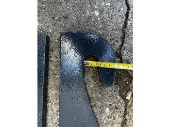 Ricambi nuovo Big Anschweißhaken passend zu Kramer mini Aufnahme: foto 3 Ricambi nuovo Big Anschweißhaken passend zu Kramer mini Aufnahme: foto 3