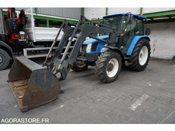 Trattore NEW HOLLAND