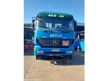Camion MERCEDES-BENZ