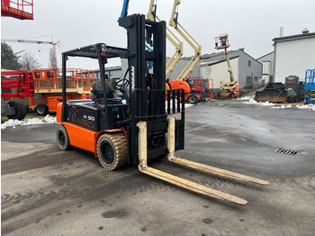 Carrello elevatore elettrico Doosan B50X5 5T 6m Triplex non-marking (1840): foto 5