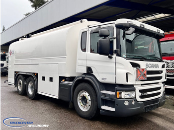 Camion cisterna SCANIA P 410