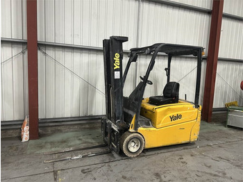Carrello elevatore elettrico Yale ERP18VT: foto 2 Carrello elevatore elettrico Yale ERP18VT: foto 2