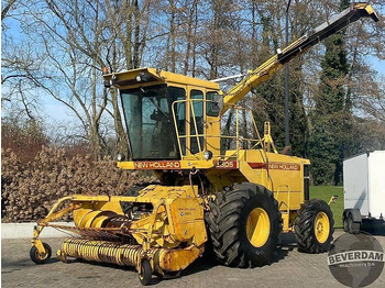 Macchina agricola NEW HOLLAND