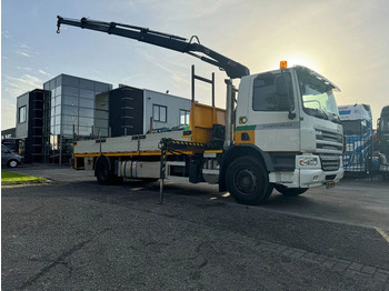 Camion con gru DAF CF 75 310