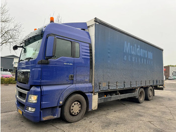 Camion centinato MAN TGX 26.400