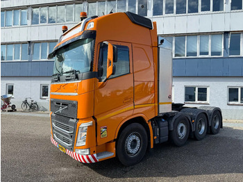 Trattore stradale VOLVO FH