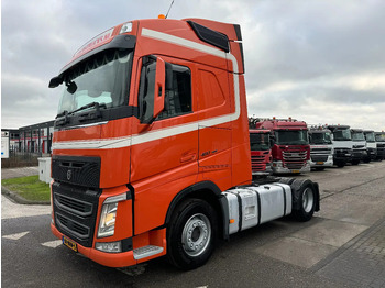 Trattore stradale VOLVO FH 460