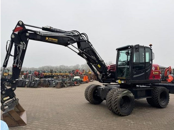 Escavatore gommato YANMAR