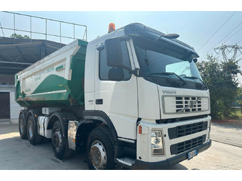 Autocarro ribaltabile VOLVO FM12