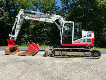 Escavatore cingolato TAKEUCHI