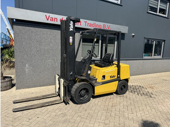 Carrello elevatore diesel Yale GDP30TP: foto 2