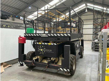 Piattaforma aerea JLG