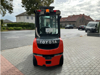Carrello elevatore 2012 TOYOTA 02-8FDF25 FORKLIFT: foto 4 Carrello elevatore 2012 TOYOTA 02-8FDF25 FORKLIFT: foto 4