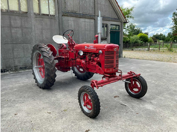 Trattore Farmall Super FC “Benzine”: foto 2