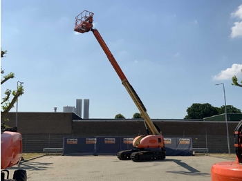 Piattaforma aerea JLG
