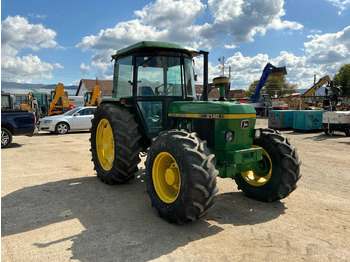 Trattore JOHN DEERE 2140