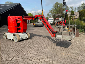 Piattaforma aerea MANITOU