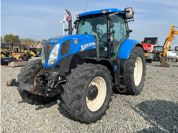 Trattore NEW HOLLAND T7.210