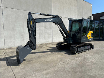 Escavatore cingolato VOLVO EC55D