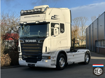 Trattore stradale SCANIA R 560