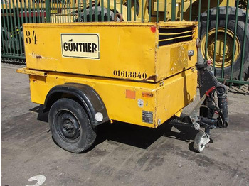 Macchina da cantiere DEMAG
