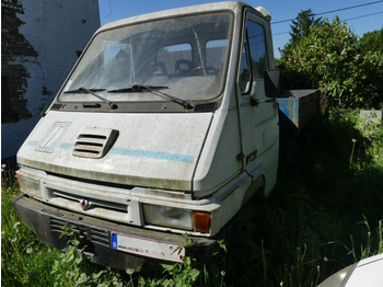 Autocarro ribaltabile RENAULT Master