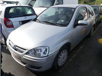 Autovettura OPEL