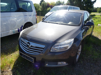 Autovettura OPEL