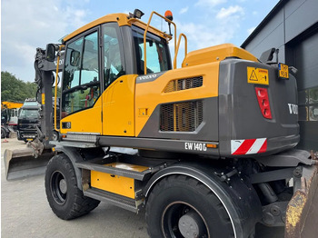 Escavatore gommato Volvo EW140D 2017 10000 uur ! NETTE NEDERLANDSE MACHINE: foto 4