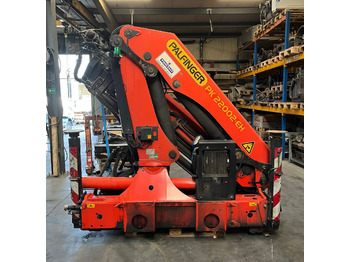 Gru per autocarro PALFINGER