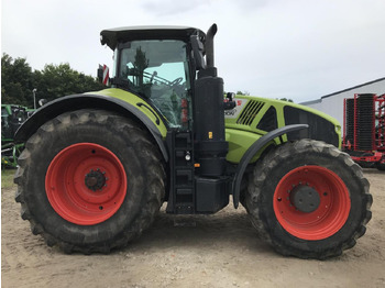 Trattore CLAAS Axion 950: foto 2