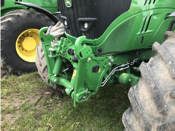 Trattore John Deere 6215R: foto 4