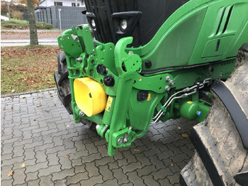 Trattore John Deere 6215R: foto 4