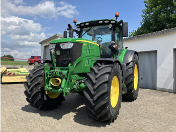 Trattore JOHN DEERE 6215R