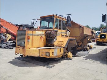 Dumper articolato VOLVO A35