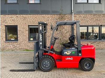Carrello elevatore diesel JAC