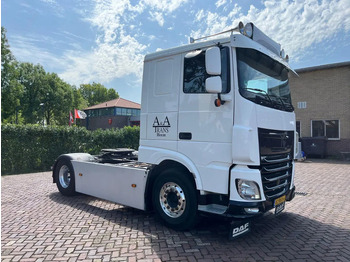 Trattore stradale DAF XF 510