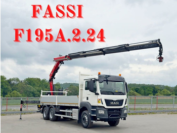 Camion con gru MAN TGS 26.360